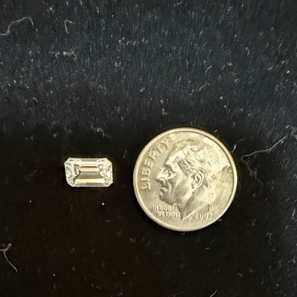 NWT 1.51 Carat Emerald Cut Lab Grown Diamond w/Paperwork - Picture 2 of 14